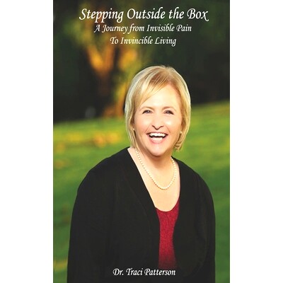 预订 Stepping Outside the Box: A Journey from Invisible Pain to Invincible Living: 9780578717326