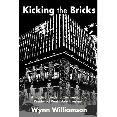 预订 Kicking the Bricks: A Practical Guide to Commercial and Residential Real Estate Investment?: 9781721645923