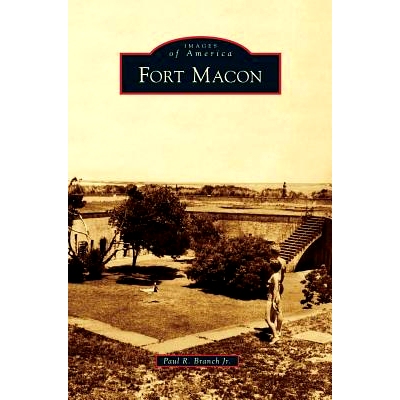 预订 Fort Macon: 9781531667269
