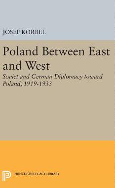 【预订】Poland Between East and West