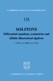 【预订】Solitons
