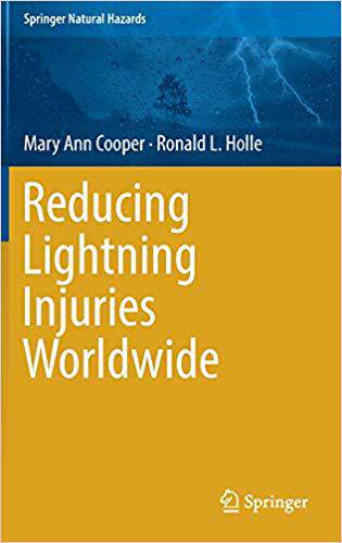 【预售】Reducing Lightning Injuries Worldwid...
