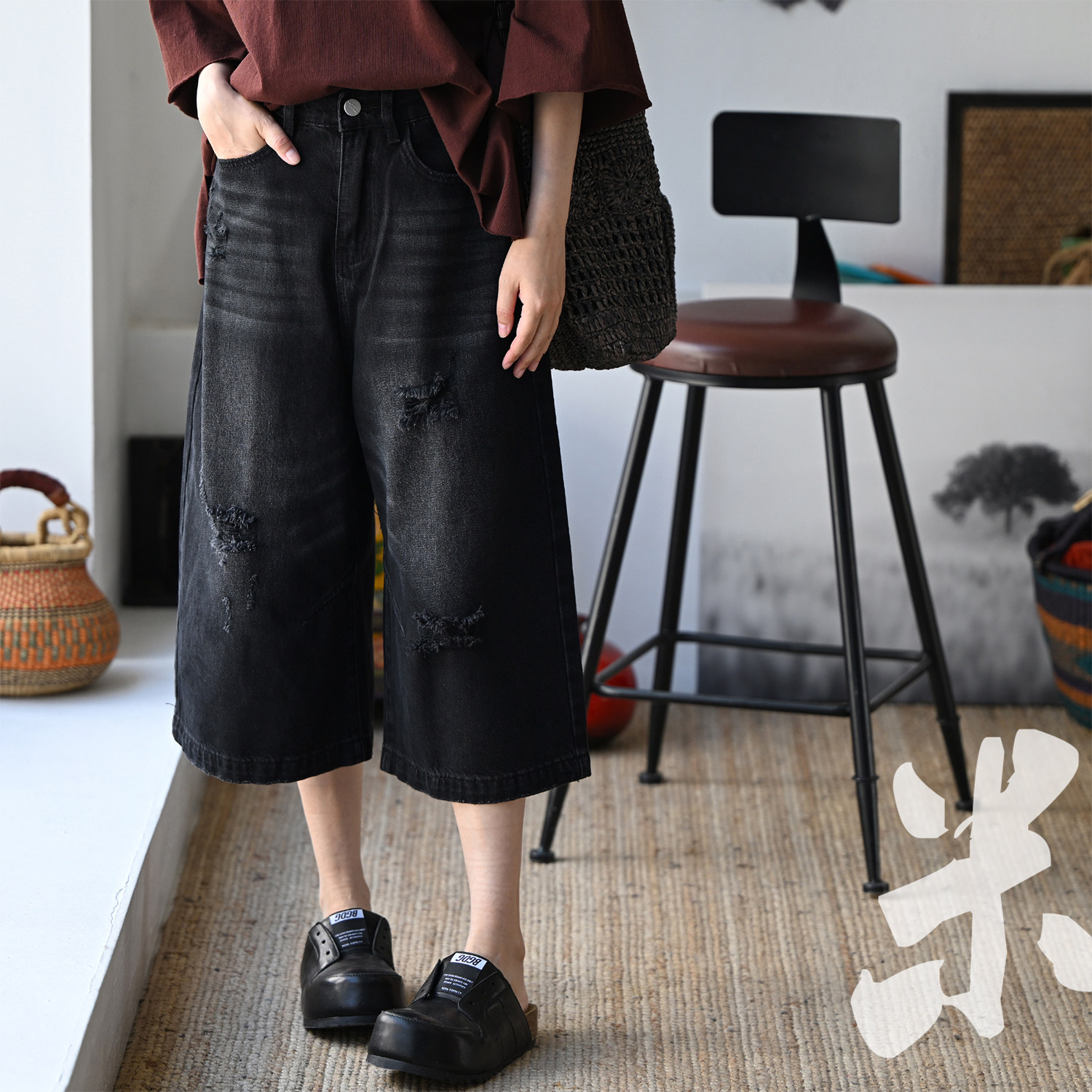 包邮N50830 文艺休闲百搭做旧破洞阔腿炭黑七分牛仔裤女26夏