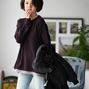 T68670 文艺休闲圆领宽松侧扣德绒打底假两件T恤女25秋冬米兰宣言