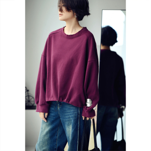 卫衣女 短款 米兰宣言 文艺休闲磨毛抽绳圆领套头宽松蝙蝠袖 R7151C