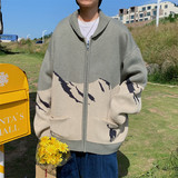 灰色