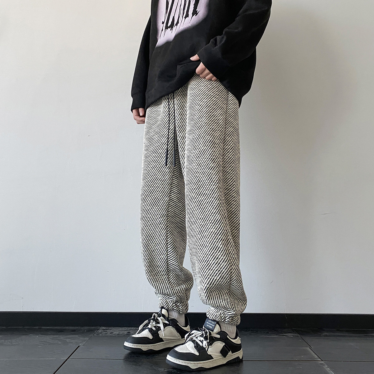 M-5XL大码春季新款黑白条纹宽松休闲裤直筒裤束脚卫裤K05-P65,男装休闲裤,星座223（原229-2）
