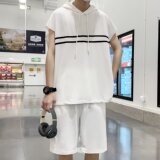 白色