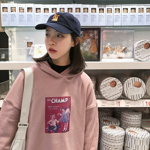 温柔可爱连帽复古卫衣