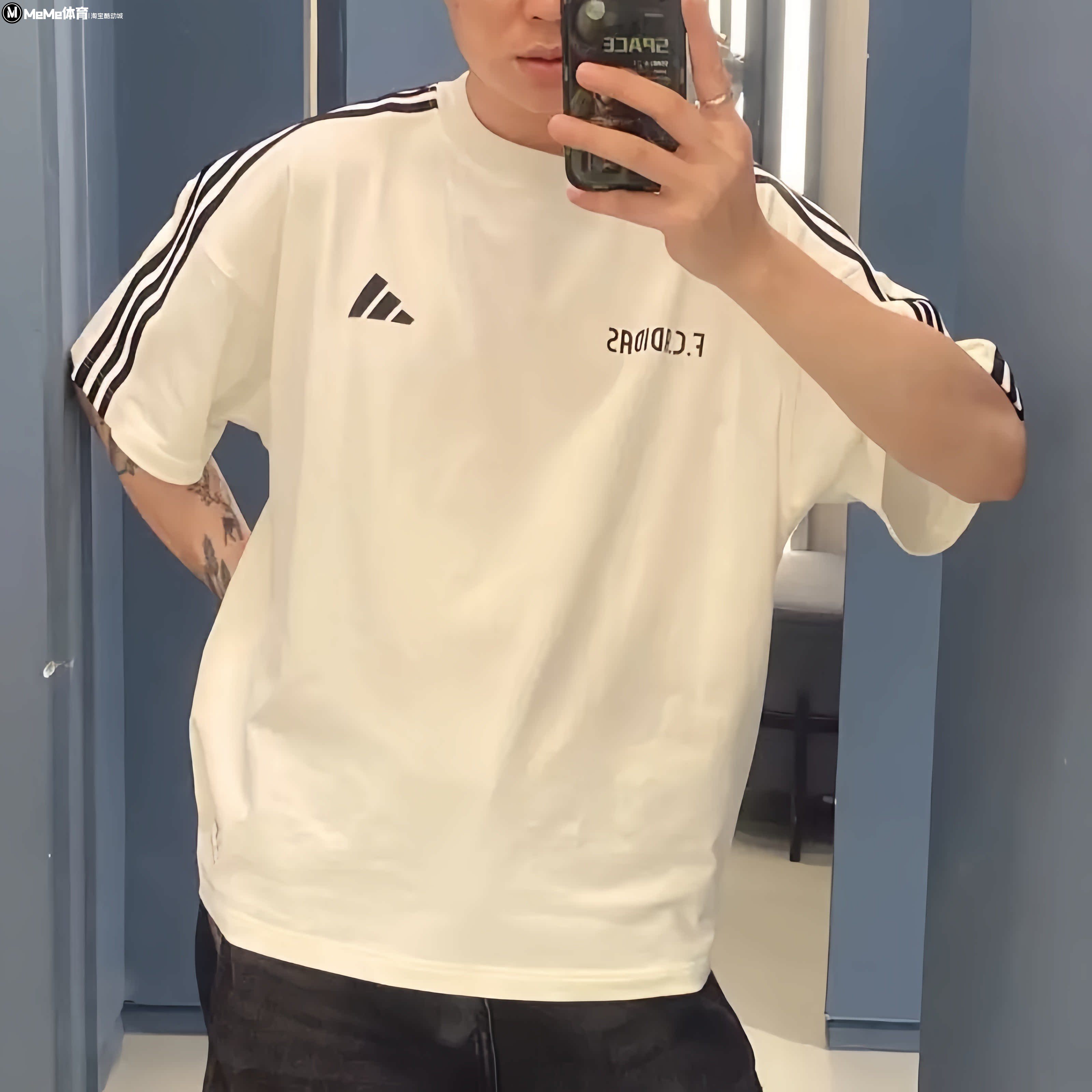 阿迪达斯短袖2026夏款男装经典三条纹复古松弛感休闲上衣 KX2823