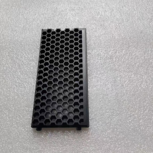 联想工作站图形塔式新款Thinkstation p3  光驱挡板拆完光驱堵洞