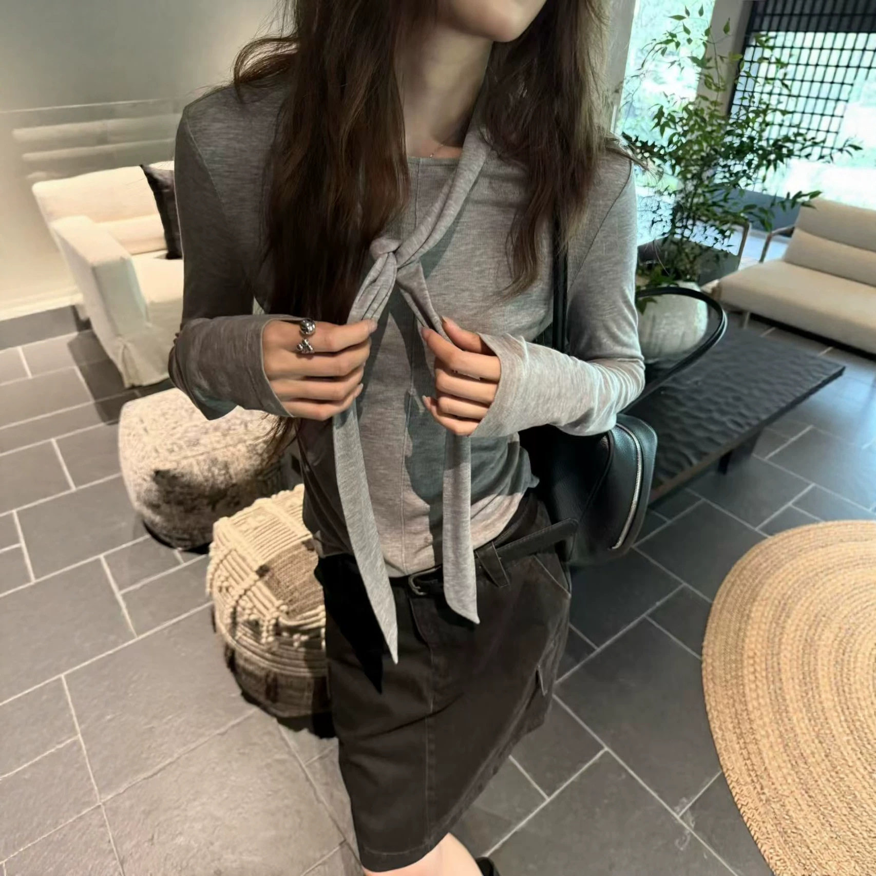 韩系柔软天丝飘带显瘦长袖T恤女