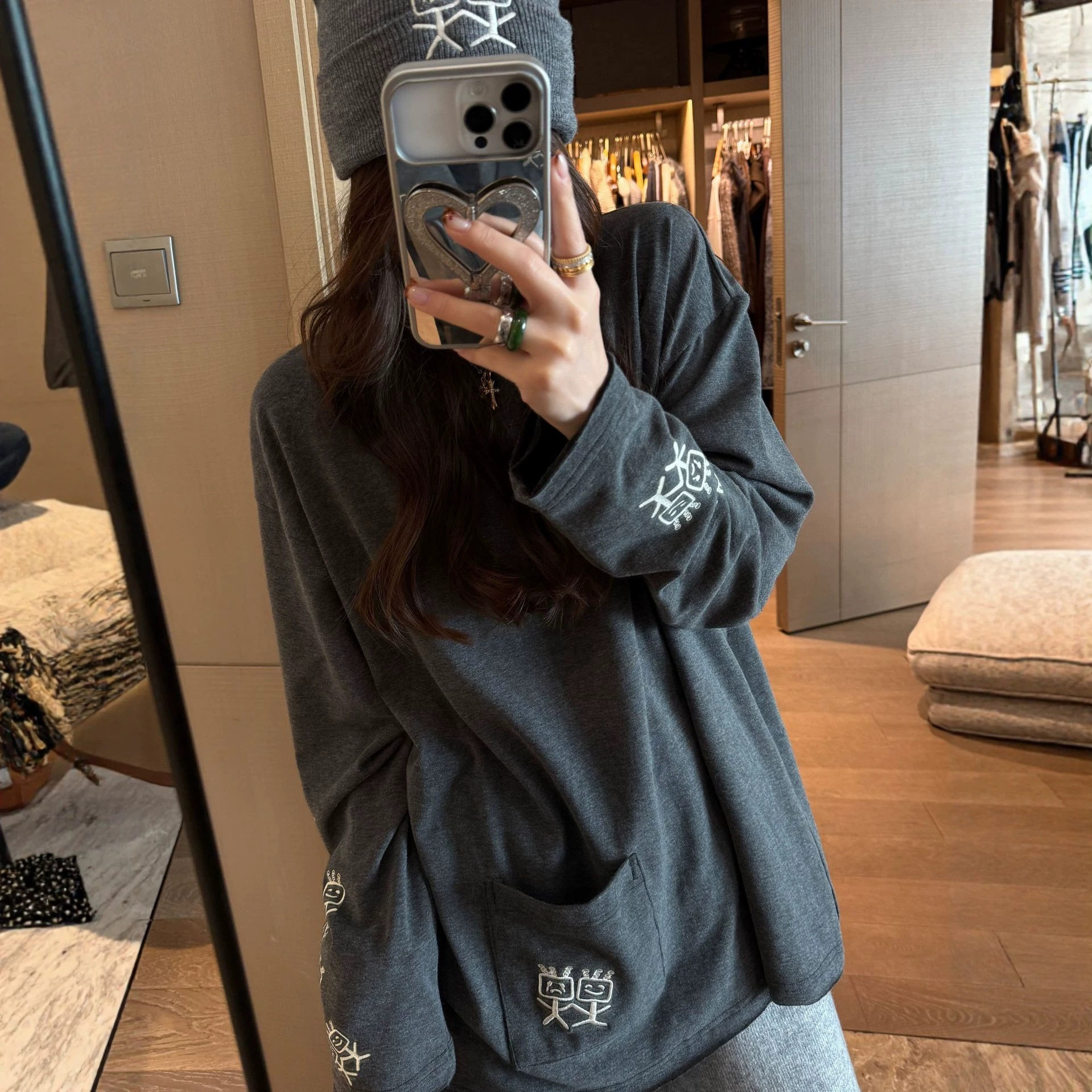 火柴人加绒毛线帽T恤女秋冬打底