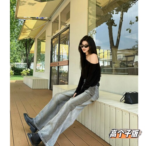 高个子秋美式辣妹做旧烫钻牛仔裤