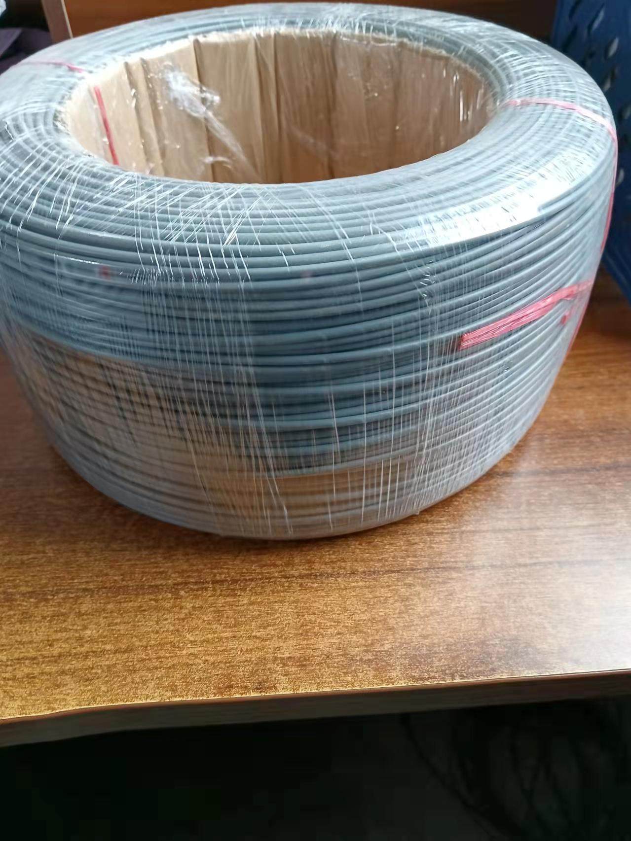 pp焊条深灰色三角焊条塑料圆焊条pp焊条胶条防腐纯料阻燃焊条