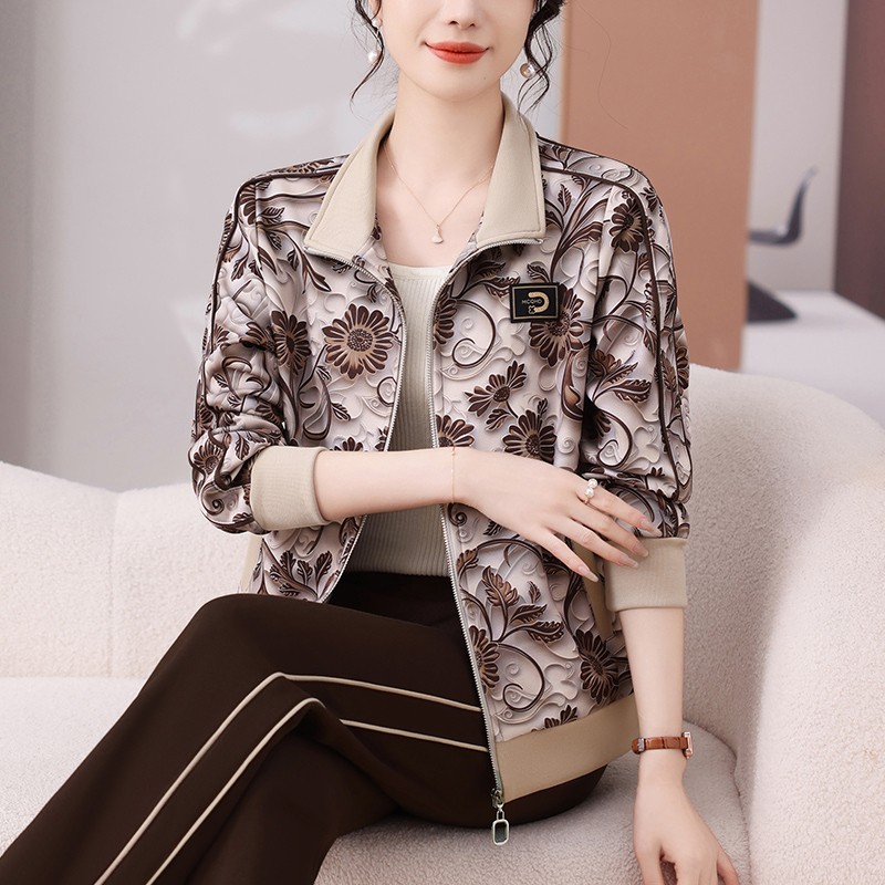 中老年妈妈秋季印花运动服休闲外套女春秋50多岁奶奶端庄大气套装