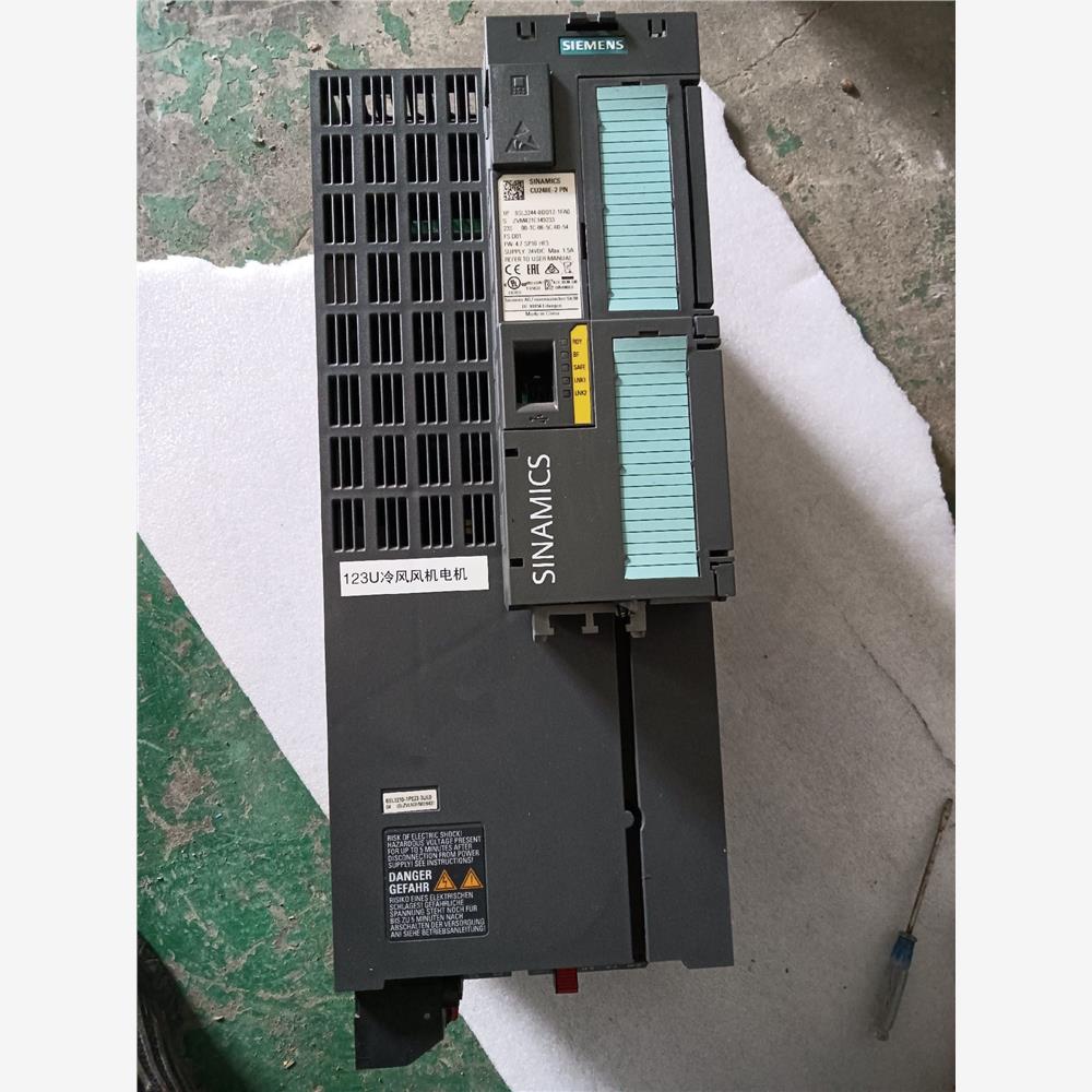 议价99新，西门子15千瓦变频器，型号6SL3210-1PE23