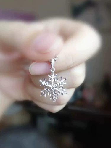 Платиновая подвеска, ожерелье, ювелирное украшение, платина 950 пробы, со снежинками, подарок на день рождения, (в наличии на складе)