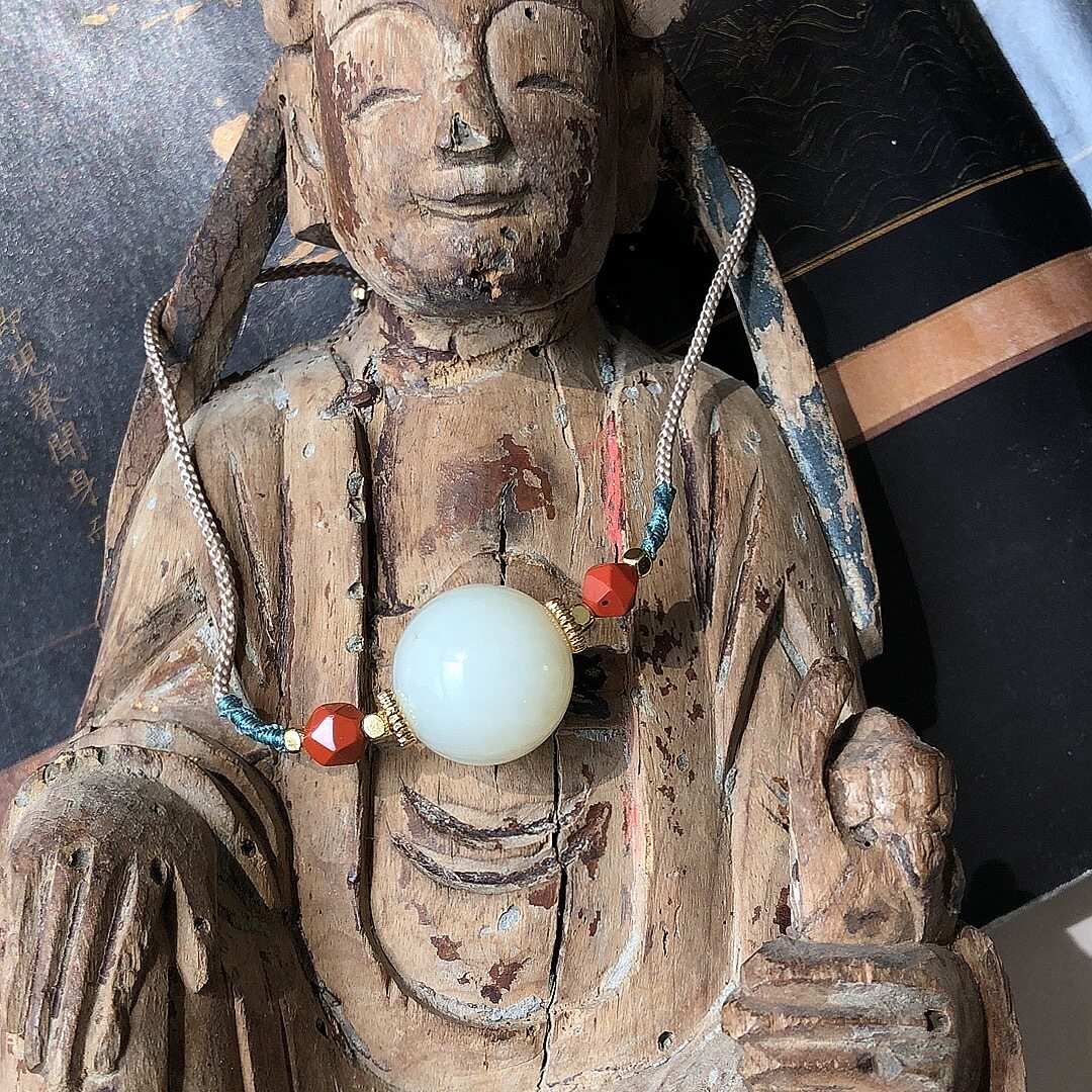 新疆籽料和田玉羊脂玉珠东珠大夜明珠天然美玉值得拥有吊坠挂件