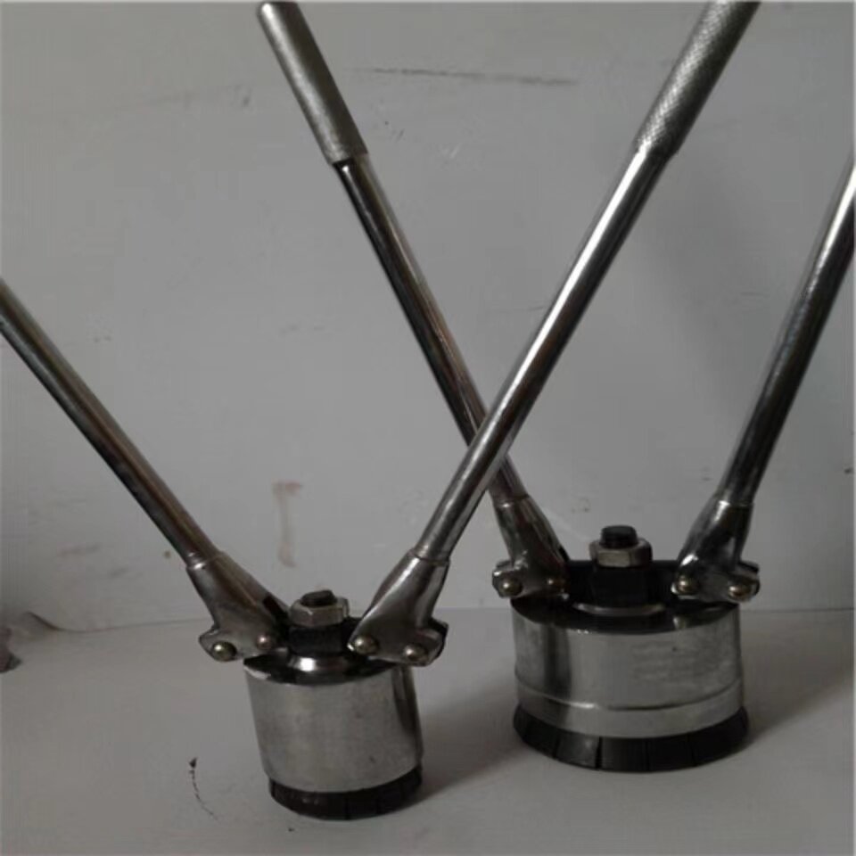 200l升铁桶封口机 油桶封口机 压盖器 封口钳 油桶封口盖 油桶封