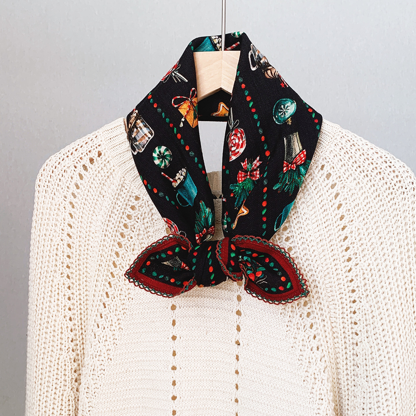 【甜蜜糖果】圣诞氛围丝巾 100美丽奴羊毛秋冬季保暖围巾65中方巾