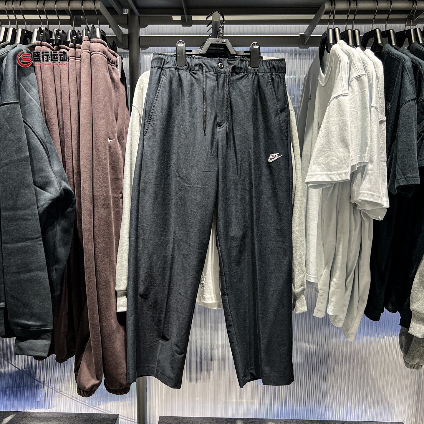 Nike耐克男子2026年冬季新款Club直筒弹性梭织运动长裤IO3783-010