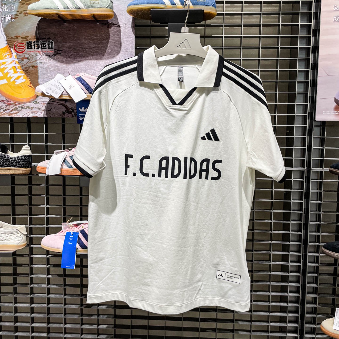 Adidas阿迪达斯男女装2026秋季简约百搭足球风运动短袖上衣LE2623