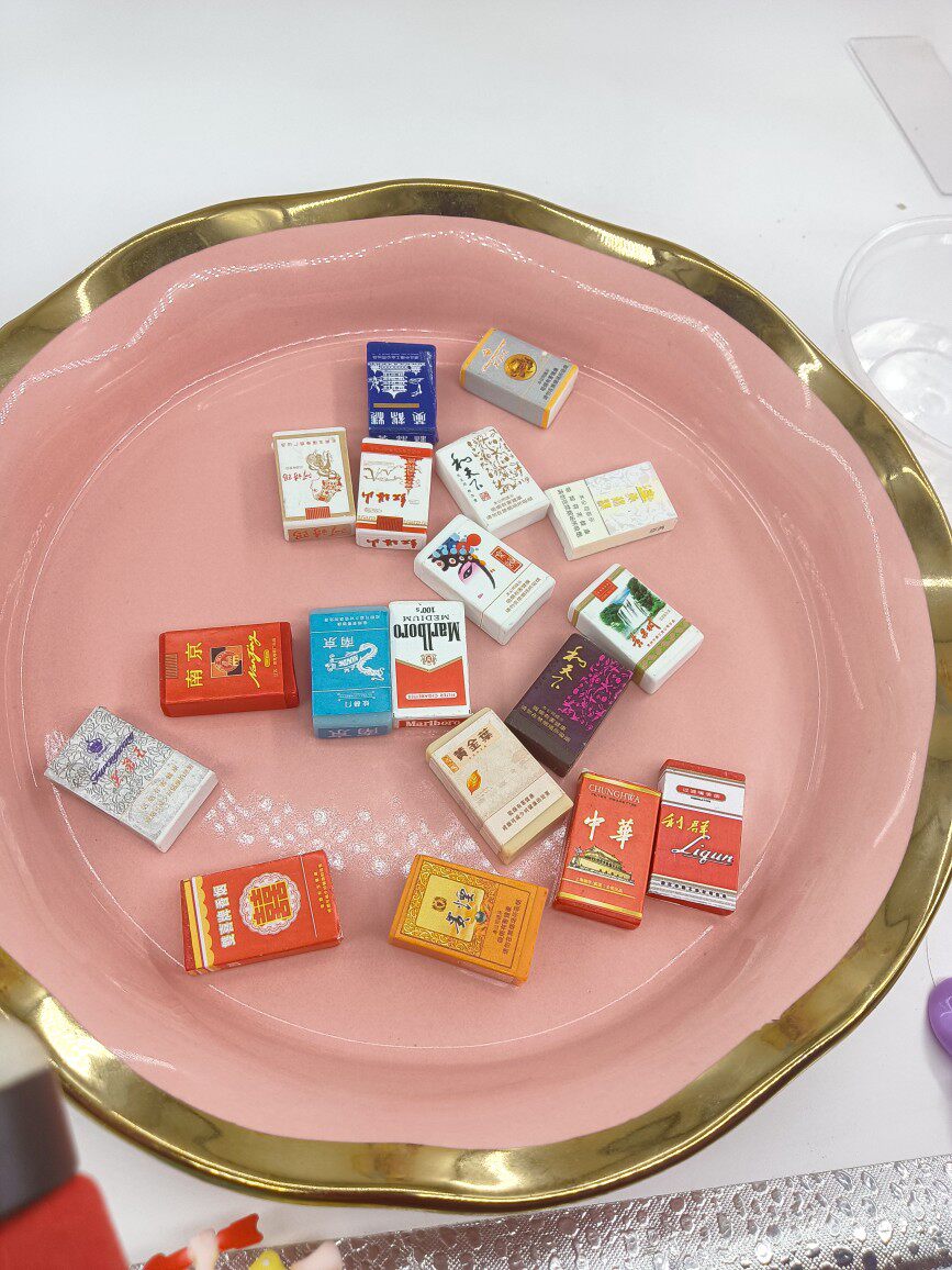 奶油胶diy手机壳发夹头绳树脂饰品配件香烟仿真食玩迷你摆件娃屋