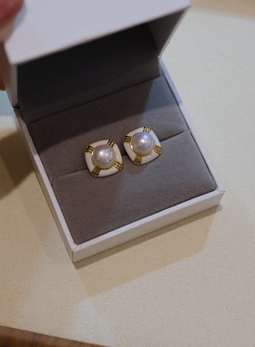 流素losu—925天然珍珠简约白色方形复古精致百搭2025爆款小耳钉