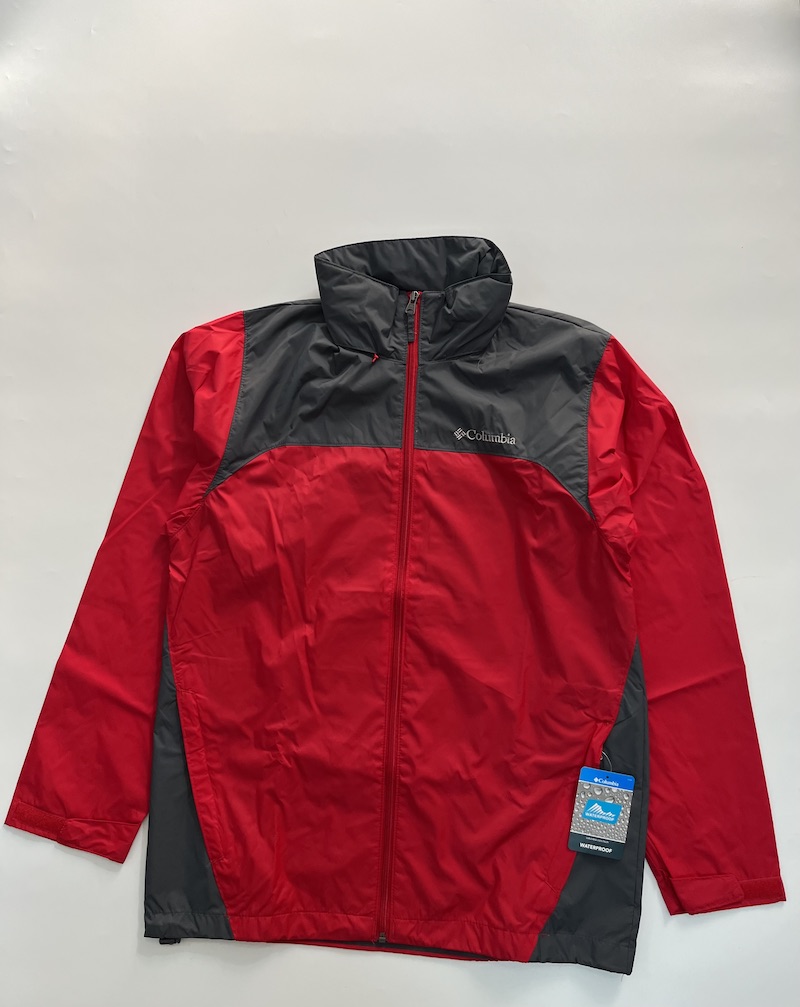 Columbia防水夹克