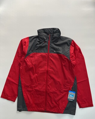 Columbia防水夹克