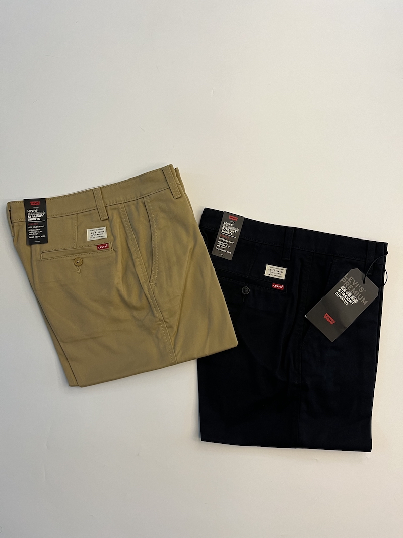 李维斯中腰直筒休闲短裤及膝裤