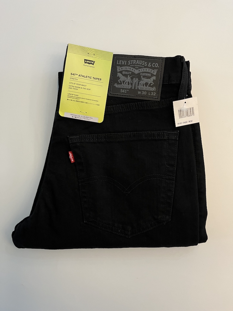 现货Levi's/李维斯541黑色中腰直筒微锥牛仔裤春夏款181810422