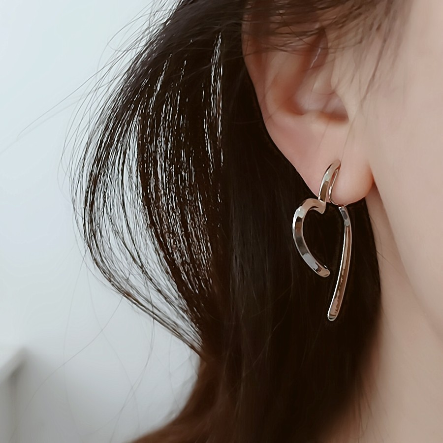 小众设计高级感银色爱心蚊香盘耳夹女无痛硅胶无耳洞新款气质耳饰,饰品/流行首饰/时尚饰品新,耳夹,淘宝优惠券,粉丝福利购,淘宝优惠卷