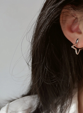 基础百搭星星无耳洞耳夹女精致高级感硅胶无痛耳环耳饰2026年新品