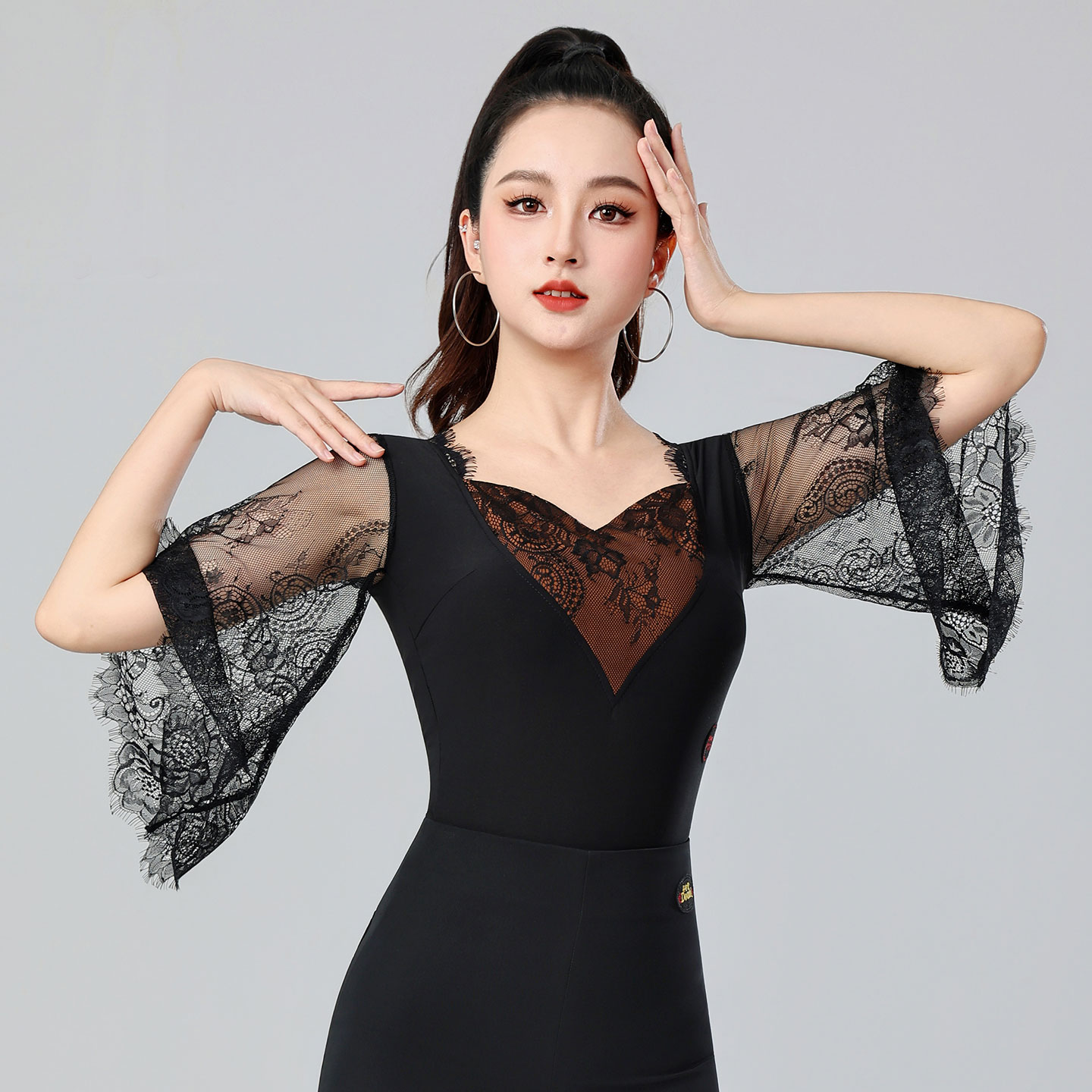 丹宝罗摩登舞练功服上衣女士连体衣高端品牌舞衣拉丁舞蹈服装中袖