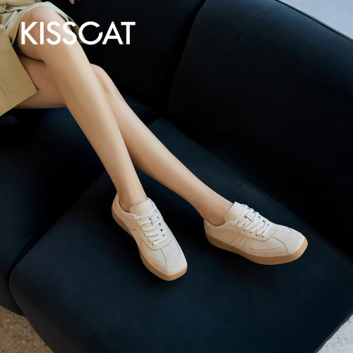 KISSCAT接吻猫舒适平底休闲运动鞋复古方头薄底经典德训鞋女