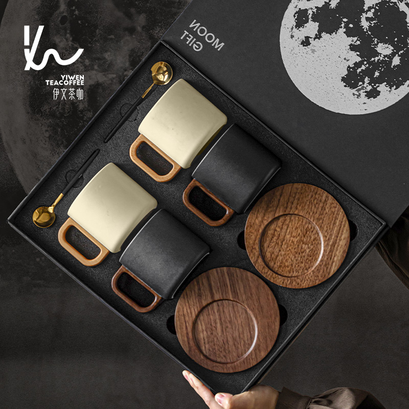 伊文陶瓷半见咖啡杯碟套装情侣对杯家用马克杯子乔迁新居礼物定制