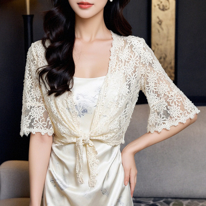 2025夏季新款防晒衣蕾丝小披肩外套女短款开衫外搭中袖薄款上衣女
