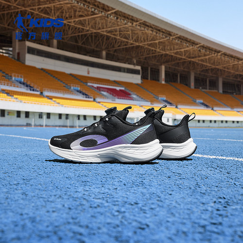 大童跑步鞋