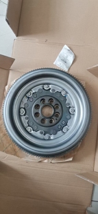 大众速腾迈腾宝来朗逸帕萨特高尔夫途安七速DSG干式 双离合飞轮