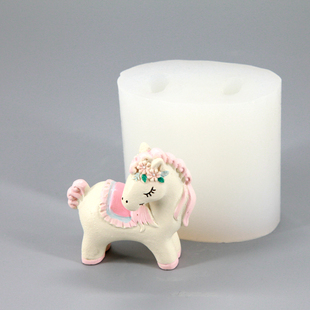 可爱小马立体硅胶模具 烘焙巧克力模具 3D树脂滴胶手工皂蜡烛模具