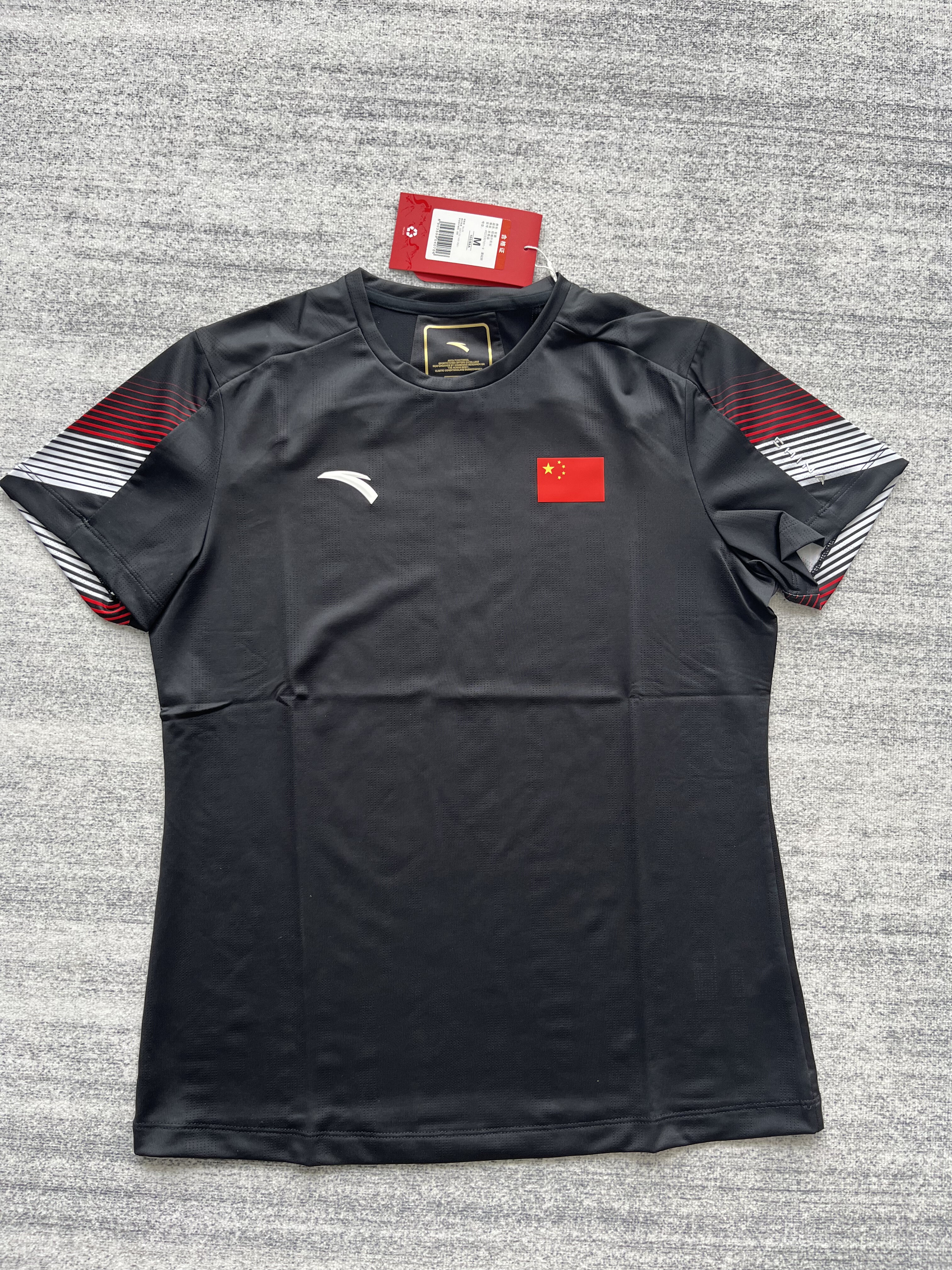 ANTA安踏中国代表团短袖T恤圆领运动短袖基础黑速干料国服女款