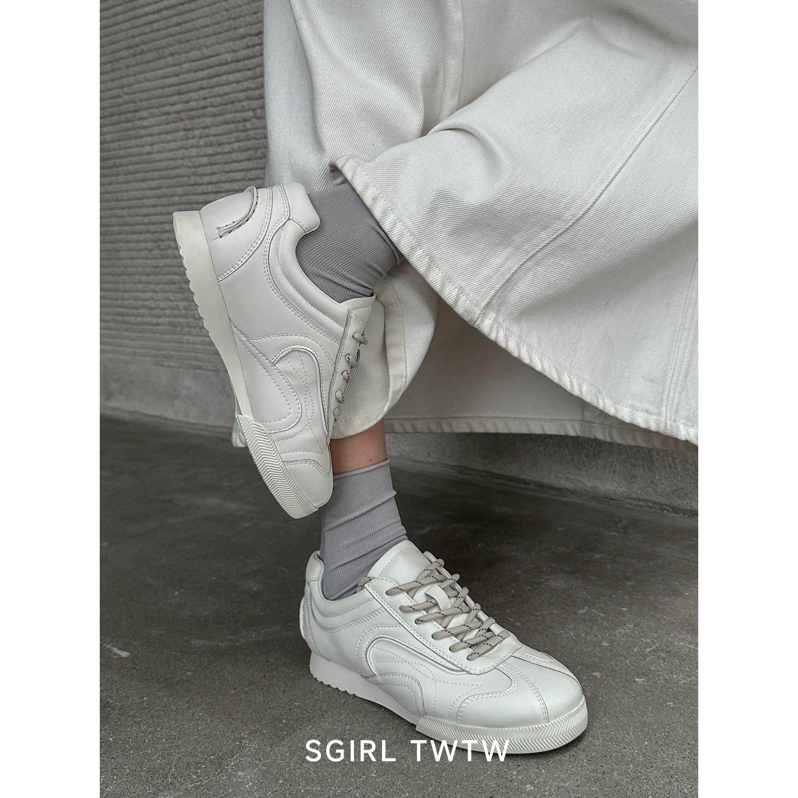 SGIRL TWTW巨好看德训鞋女2026新款简约户外通勤休闲百搭运动板鞋,女鞋,德训鞋,淘宝优惠券,粉丝福利购,淘宝优惠卷