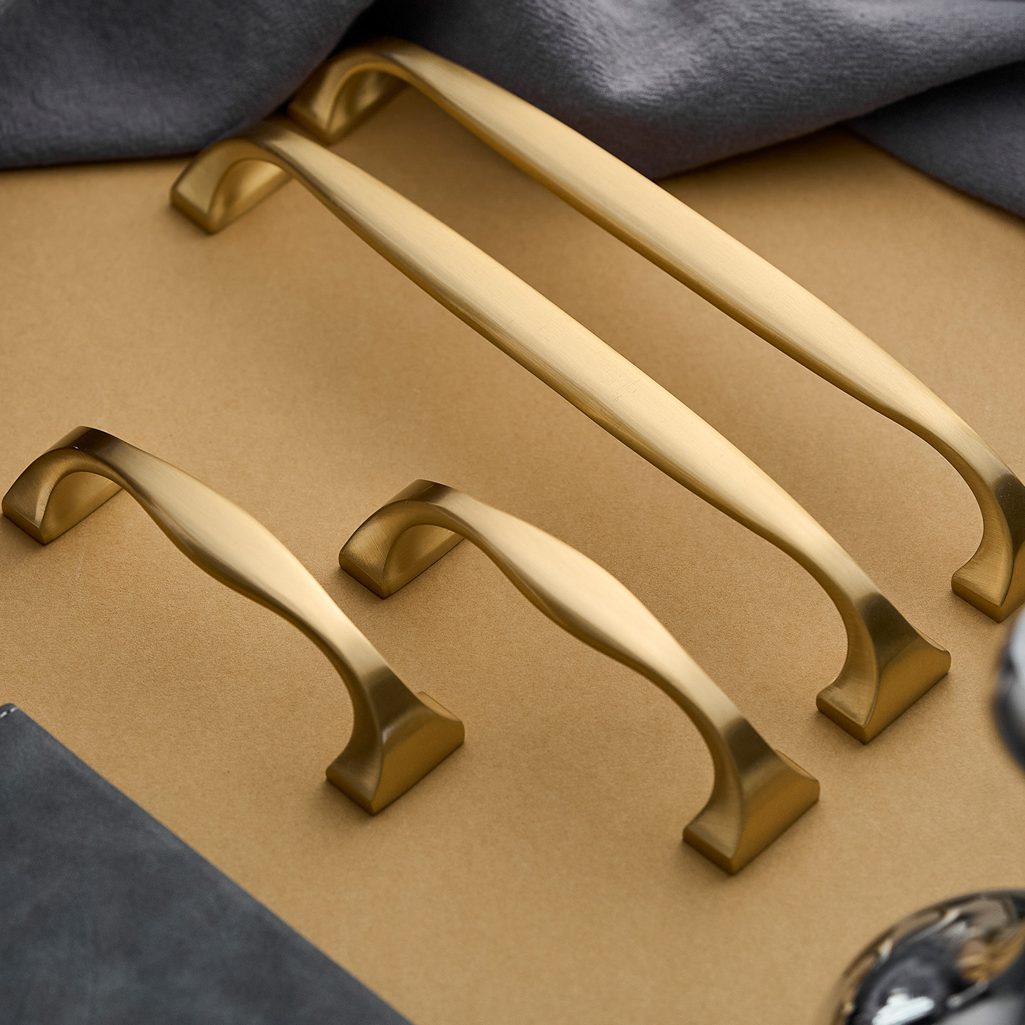 屿铜黄铜拉手轻奢抽屉柜门把手中古风衣橱柜子复古纯铜高档小拉手,基础建材,小拉手,淘宝优惠券,粉丝福利购,淘宝优惠卷