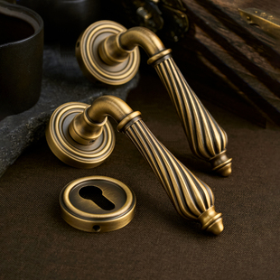 屿铜法式复古黄铜卧室卫生间门锁家用通用型古铜色室内房间门把手