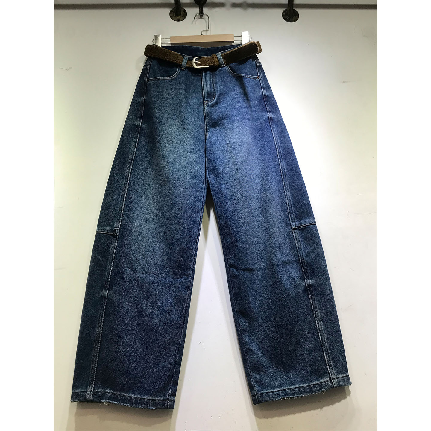 加绒弯刀裤女牛仔裤刺绣阔腿裤