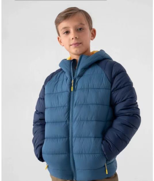 北欧订单4F男童p棉连帽棉服轻薄保暖度高续温效果好