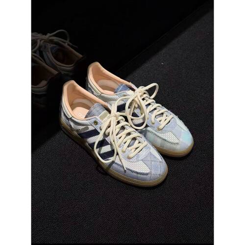 多彩格纹涂鸦运动鞋跑鞋ki5574