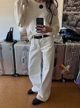 韩国东大门OUTFIT白色直筒随性百搭牛仔裤